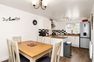Kitchen/Diner- click for photo gallery
